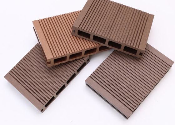 Verriegelung Decking 3D, der zusammengesetzten Decking WPC prägt, deckt Plastikbodenbelag mit Ziegeln