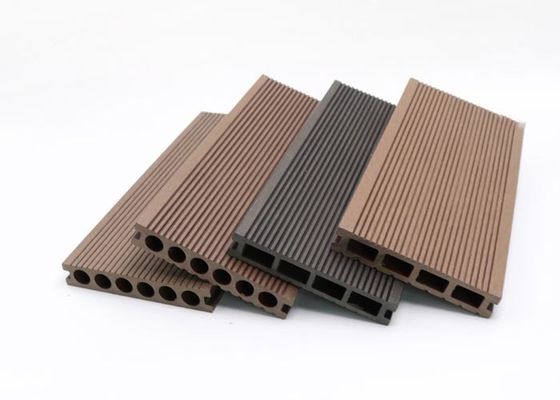 Co-Verdrängung Außen-WPC Decking-Höhle zusammengesetztes Decking-Brett