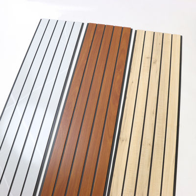 Dekorative PVC-Deckenplatte für Wand Kommerzielle PVC-Wandbedeckung Innenwandplatte Langlebig leicht sauberes Wandmaterial