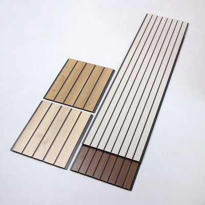 PVC-Deckenplatte mit verstecktem Klemmsystem für Wand nahtloses Wandbrett Schnelle Installation Wandsystem Zeit sparen Kosten