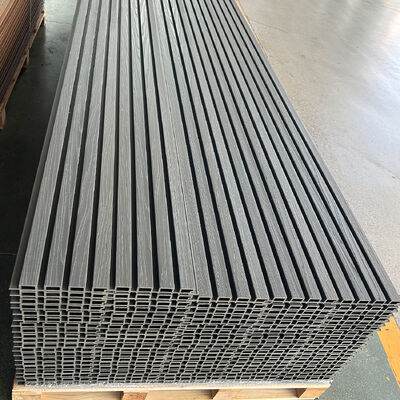 Hochwertige Außenwandwandwand WPC Außenwasserdichte Holz-Kunststoff-Verbundwerkstoff für Gebäudekoration