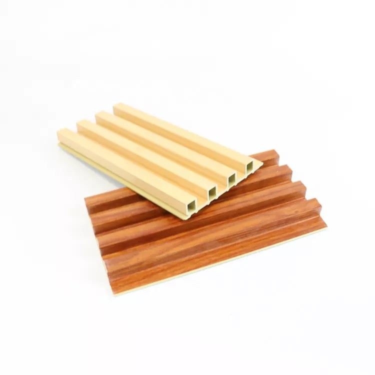 Wasserdichte Innen-WPC-Wandpaneele für die Wanddekoration im Innenbereich, einfache Installation und wartungsfrei