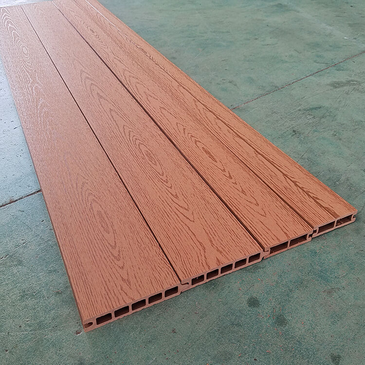 Wetterbeständiges WPC-Bodenbelag für den Außenbereich Co-Extrudiertes wasserdichtes Verbunddecksystem