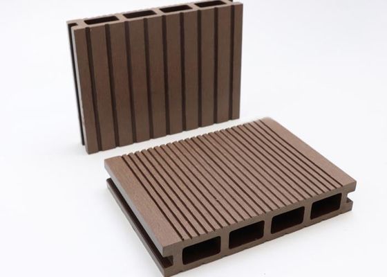 Wasserdichtes Decking-Holz WPC im Freien zusammengesetzte Decking-Plastikfliesen