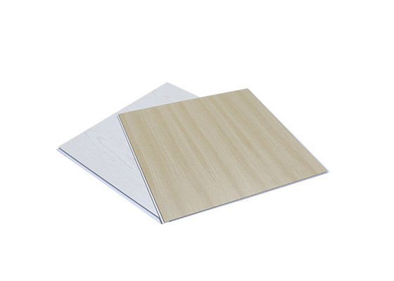 Innenholz PVC-Deckenverkleidung zusammengesetzte PVC-Beschichtungs-Plastikumhüllung geriffeltes Wand-Brett