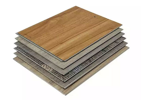 Wasserdichtes natürliches Korn-Kern PVC-Vinyl SPC, das 3mm 4mm 5mm 8mm ausbreitet