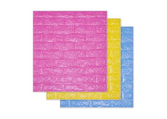 Weiße PE-Wandpaneele 3D-Ziegelschaum-Tapetenaufkleber für Heimtextilien
