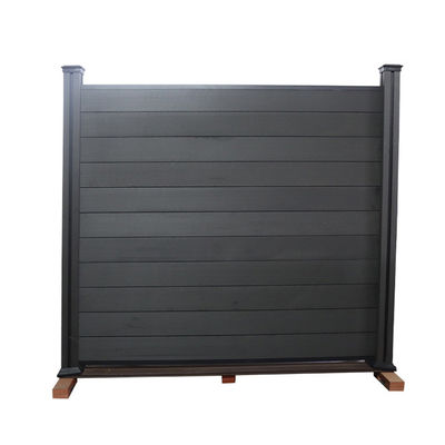 Hölzernes zusammengesetztes Plastikwpc zäunen Panels Waterproof Outdoor 180 * 25mm ein