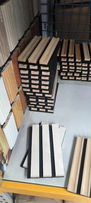 2440x1220mm Akustikplattenplatte Holz Schieferplatte Feuchtigkeitsbeständigkeit