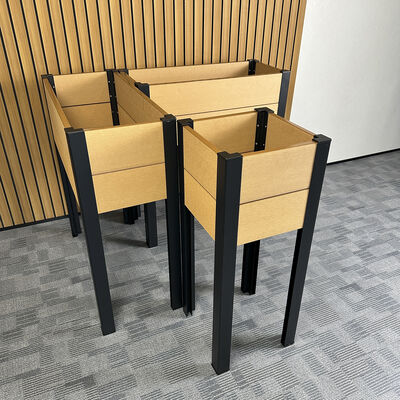 Erhöhtes Gartenbett mit Metallbeinen für die Pflanzung von Gemüse, Blumen und Kräutern im Freien